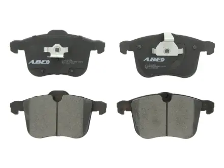 Комплект гальмівних колодок передн, CADILLAC BLS OPEL SIGNUM, VECTRA C, VECTRA C GTS SAAB 9-3, 9-3X 1.8-3.2 08.02- ABE C1X031ABE