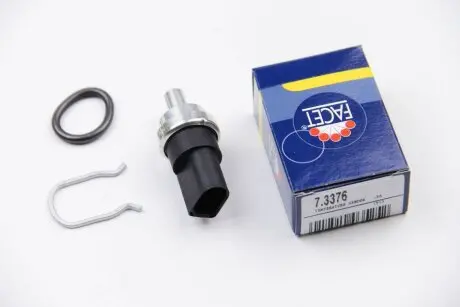 Датчик температуры палива Audi A3/A4/Seat Leon/Skoda Super B/VW Crafter 1.2-3.0 TDI 98- FACET 7.3376