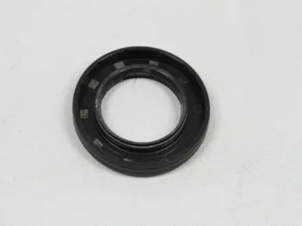 Сальник коленвала двигуна MOPAR 4663618