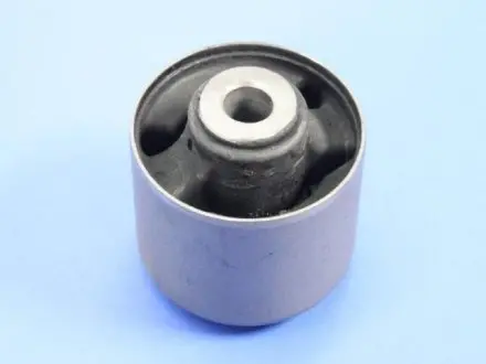 Подушка підрамника заднього редуктора горизонтальна MOPAR 5105309AB