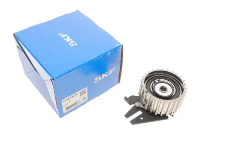 Ролик натяжний SKF VKM12174